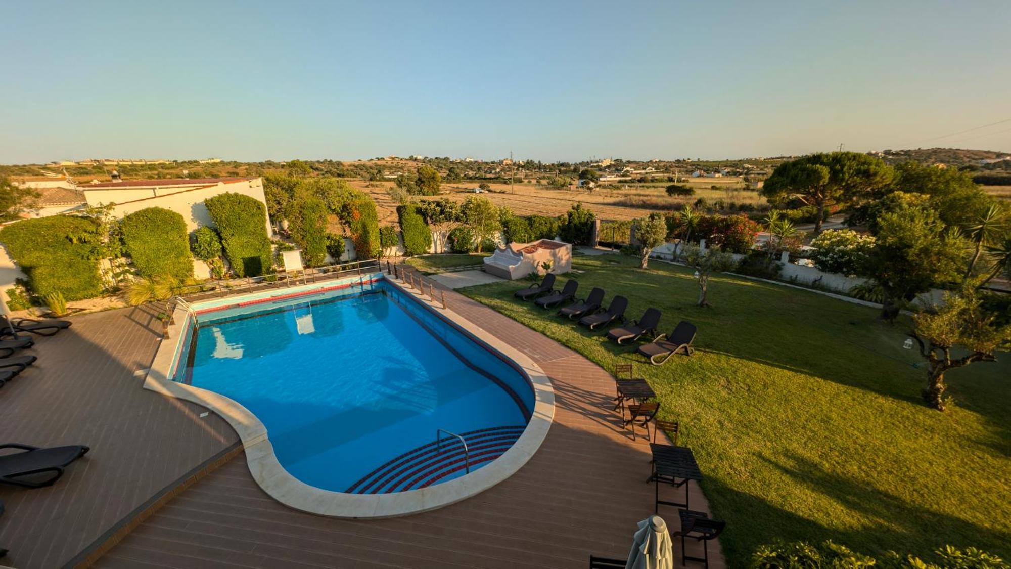 Casa Rosa Montes Hotel Luz Екстериор снимка