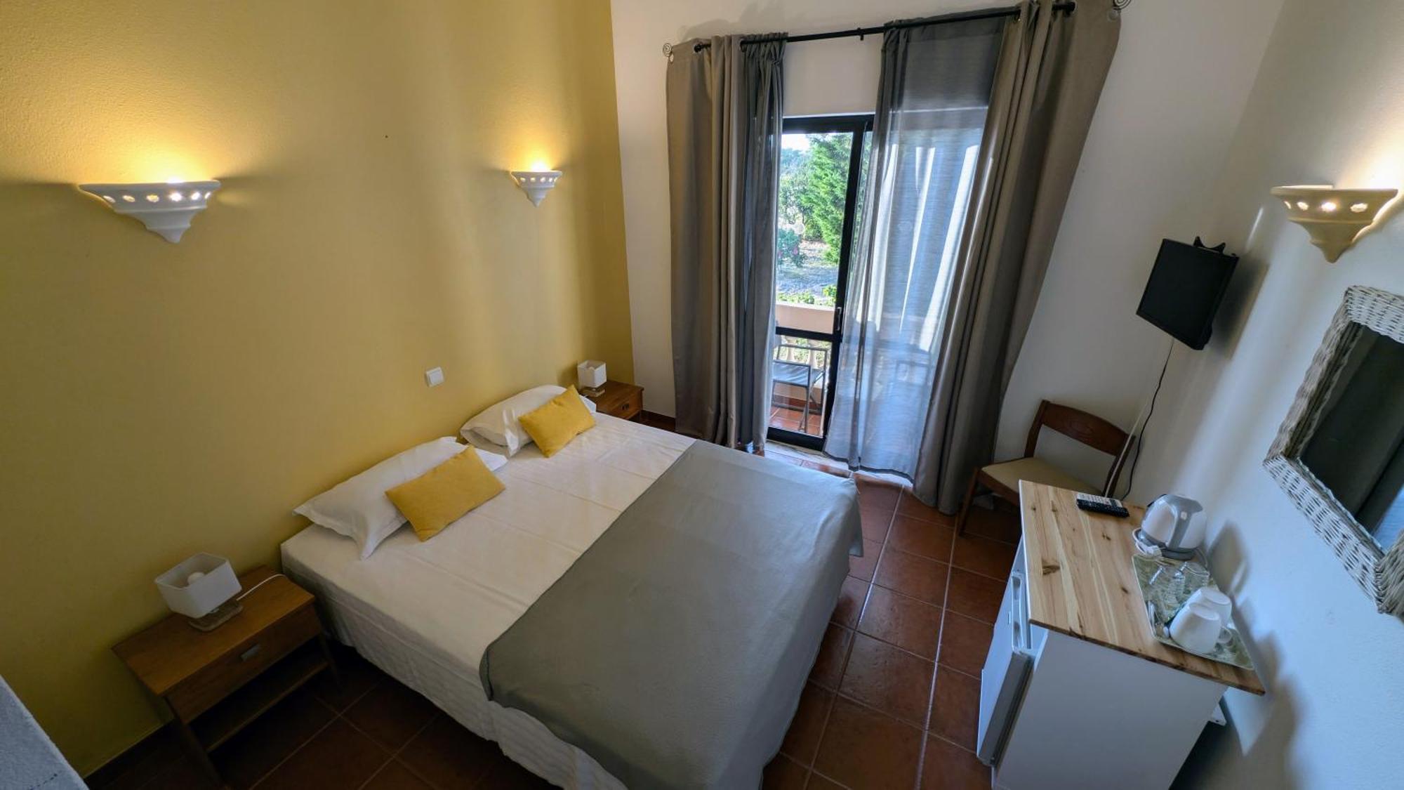 Casa Rosa Montes Hotel Luz Екстериор снимка